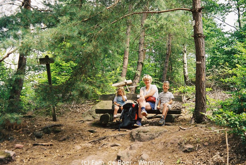 030803_003254-F1020001.JPG