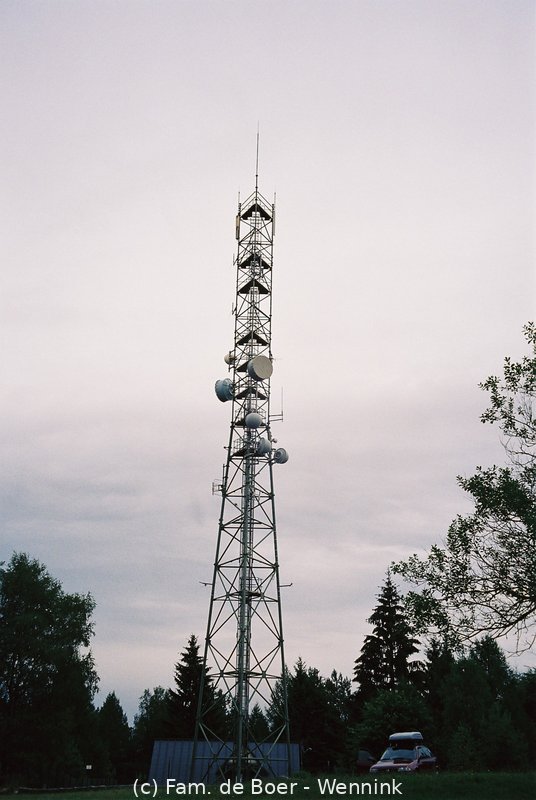 041201_061353-F1020005.JPG