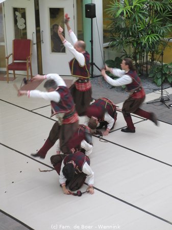 121125_163655-IMG_1584.JPG