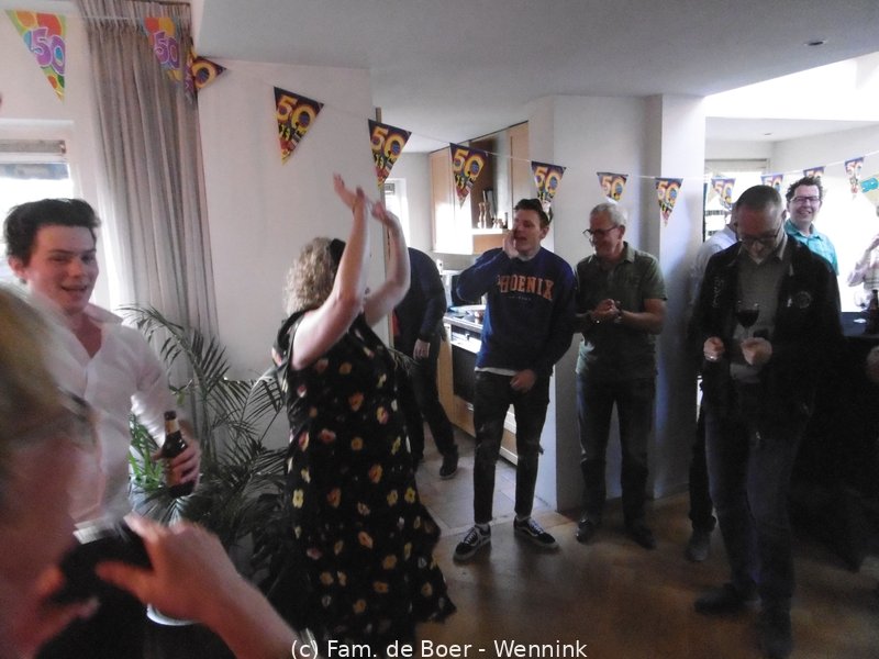 190511_214628-P1000704.JPG
