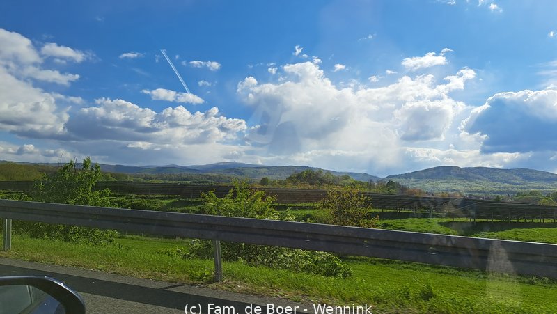 240421_164418-164417.jpg