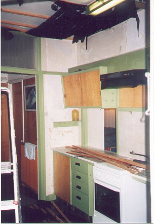 041201_061405-2000-02_04_de_keuken_verbouwen_.jpg