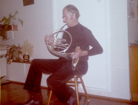 Klaas-deBoer_speelt_hoorn_PICT2901.JPG