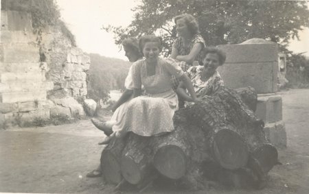1950_Riet_en_vriendinnen.jpg