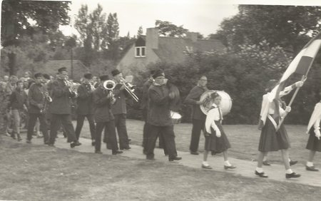 19xx_Klaar_in_optocht.jpg