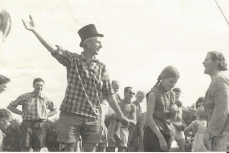 19xx_Klaas_op_kamp_in_Blaricum.jpg